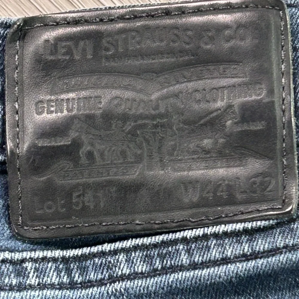 Levis 541 Jeans Mens 44x30 Blue Dark‎ Wash Athletic Fit Straight Stretch Denim